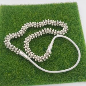 Classy Pearl Cluster Headband Overflow